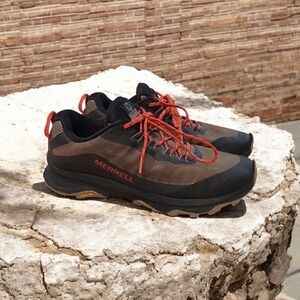 Merrell Men's Moab Speed hiking shoes black & brown with orange laces Sz 10.5